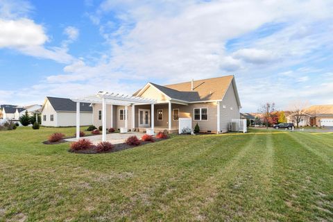 A home in WAYNESBORO