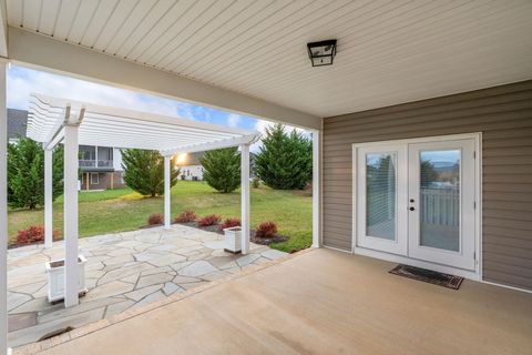 A home in WAYNESBORO