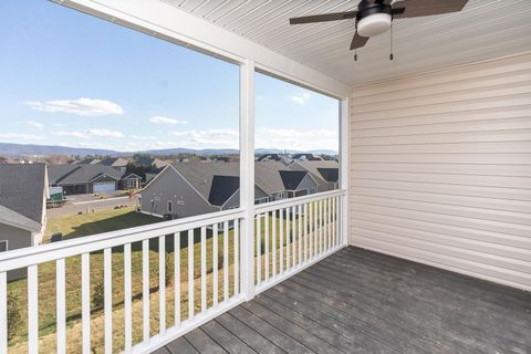 A home in WAYNESBORO