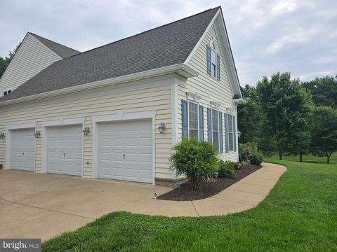 A home in LOCUST GROVE