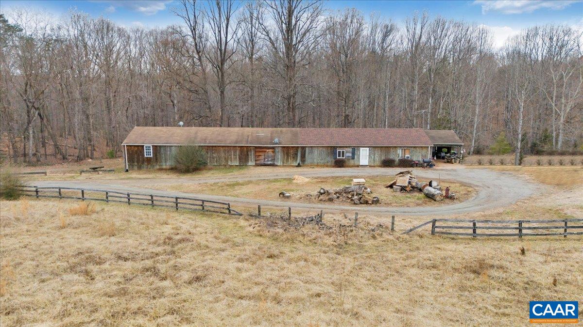 Esmont, Virginia 22937, United States, 4 Bedrooms Bedrooms, ,4 BathroomsBathrooms,Residential,Active,10452