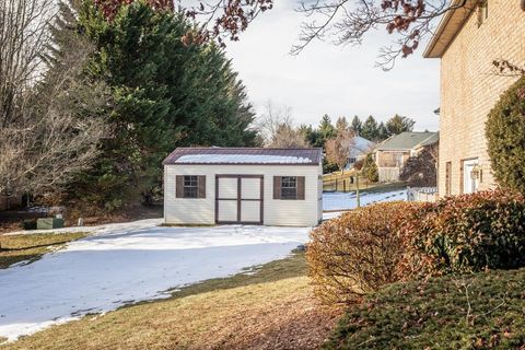 A home in PENN LAIRD