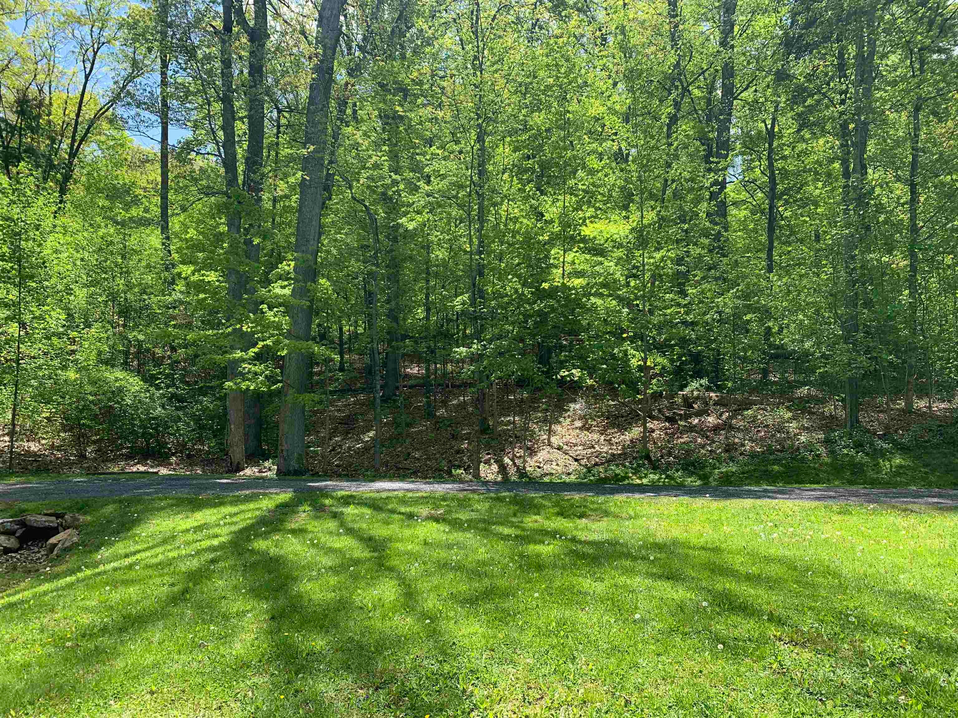 56 QUARRY HILL LN