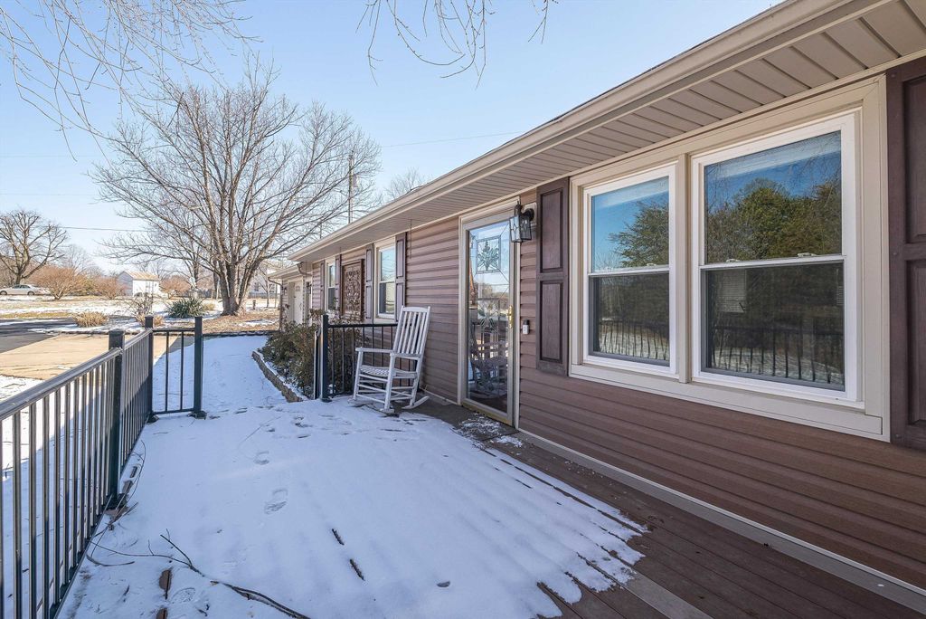 listing image 64