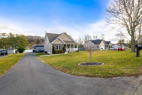 A home in STAUNTON