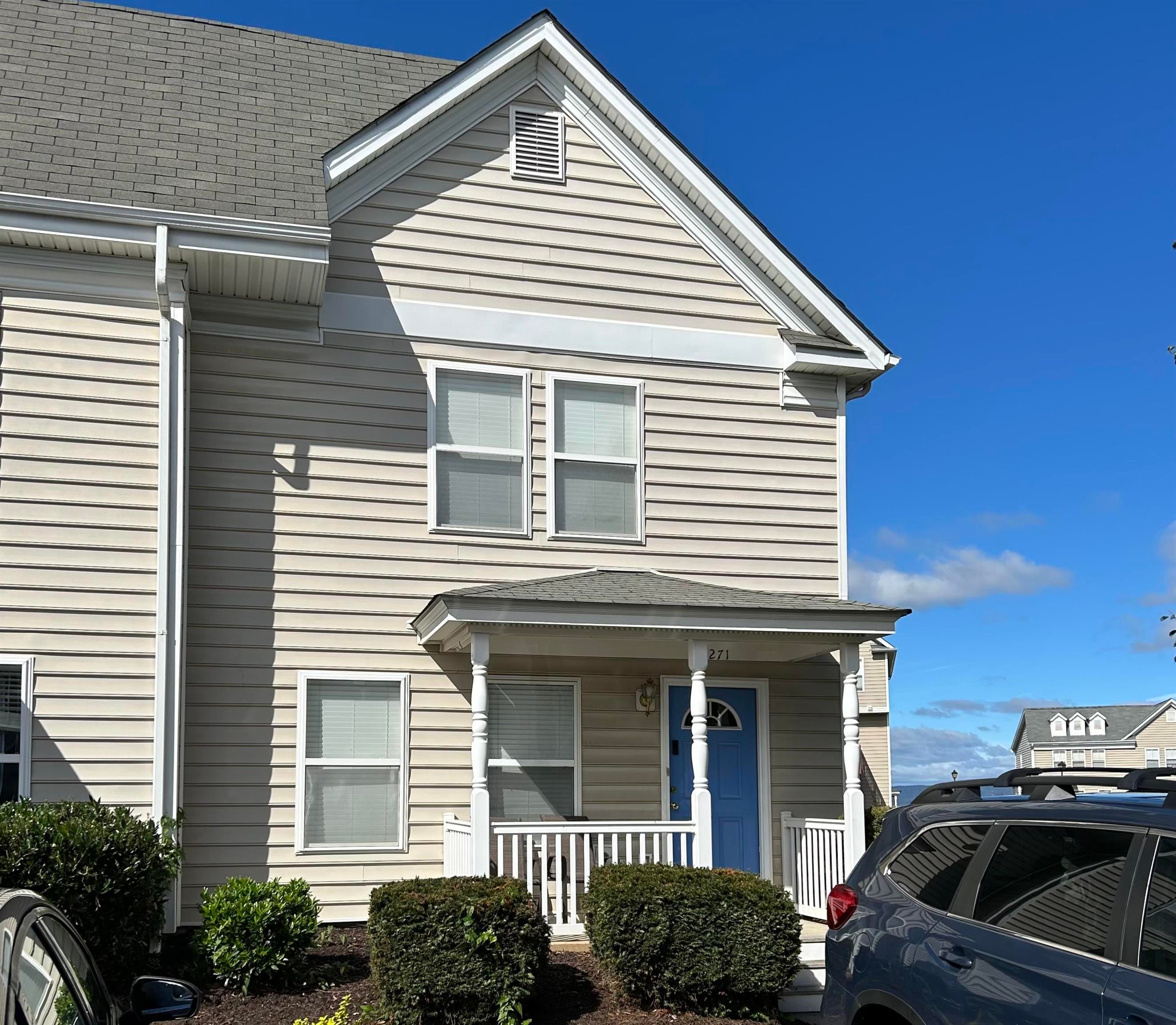 1271 OLD RICHMOND CIR