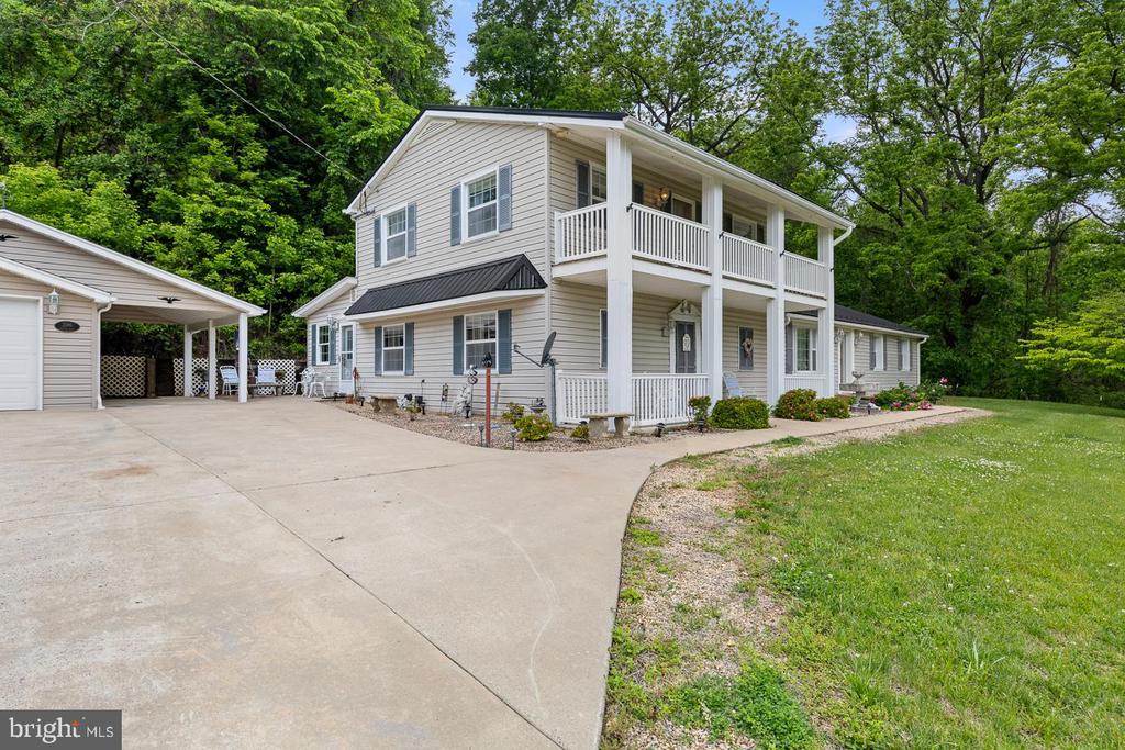 2586 PINE GROVE