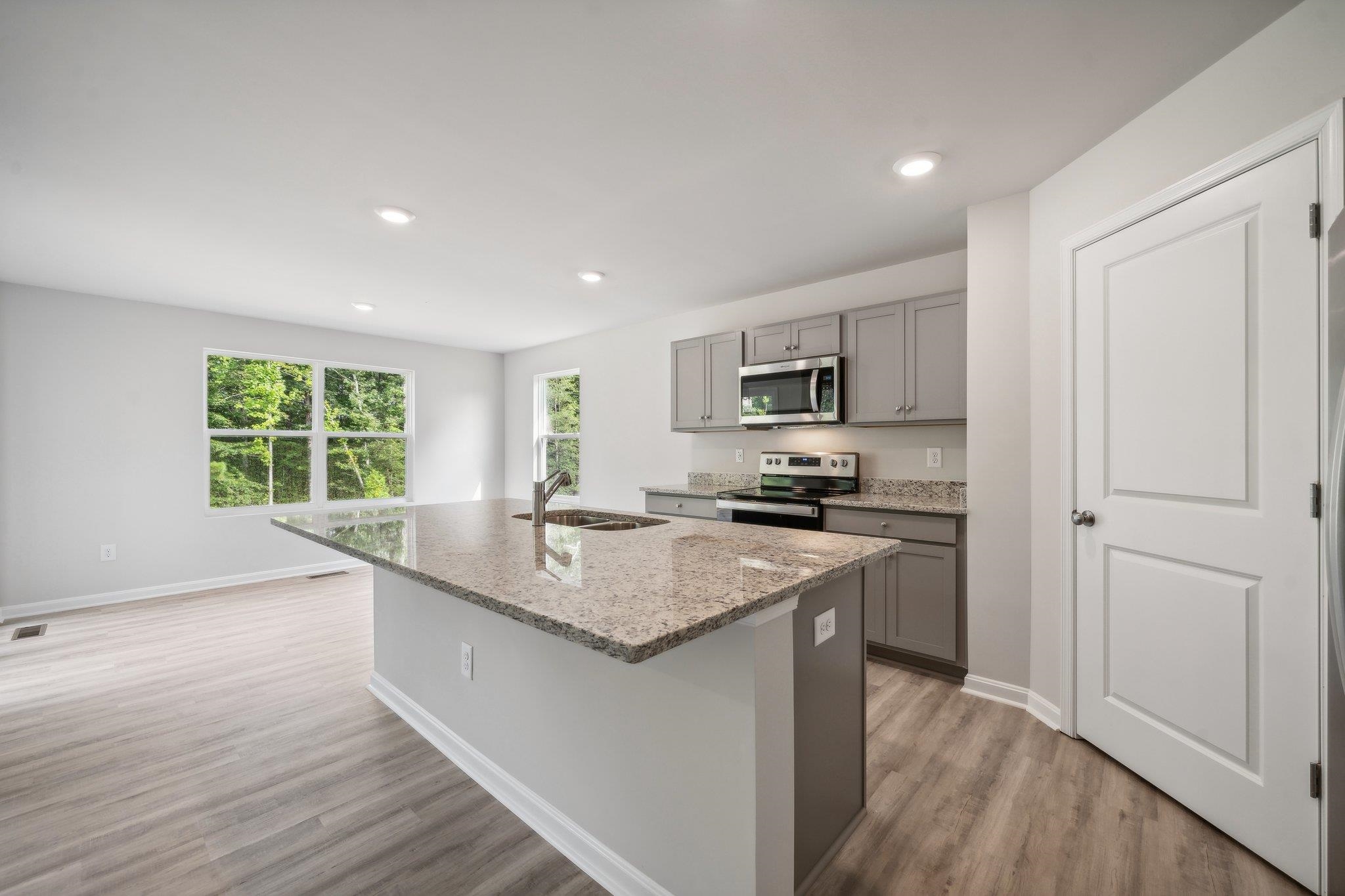 111 MEADOW RIDGE WAY