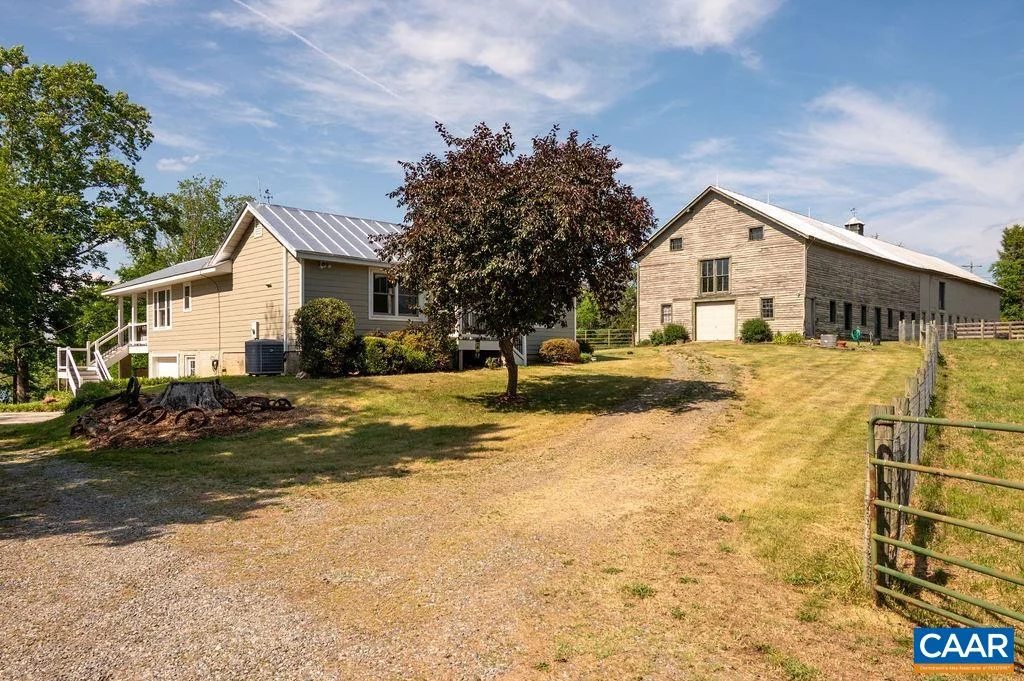 160 Old Farm Hollow