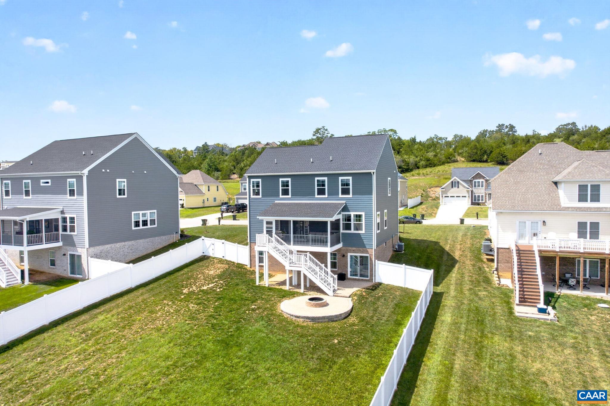 180 WINDSOR DR