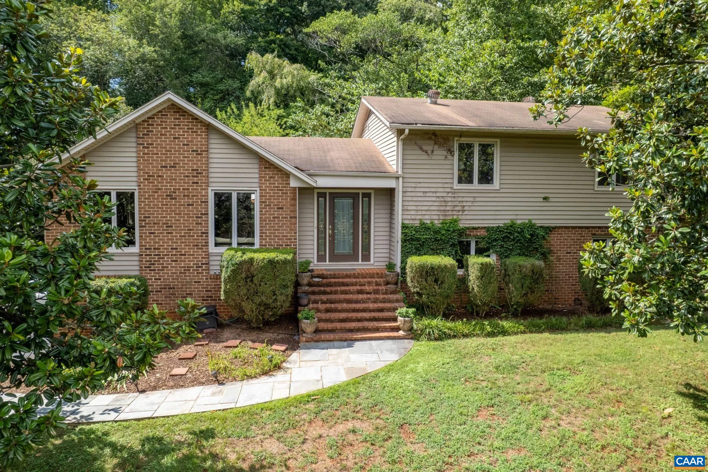 2480 Williston Dr