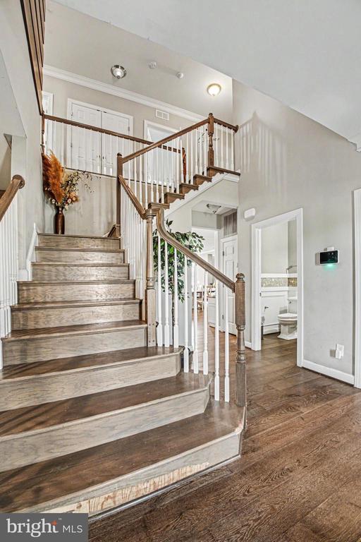 6323 MARGARET WAY