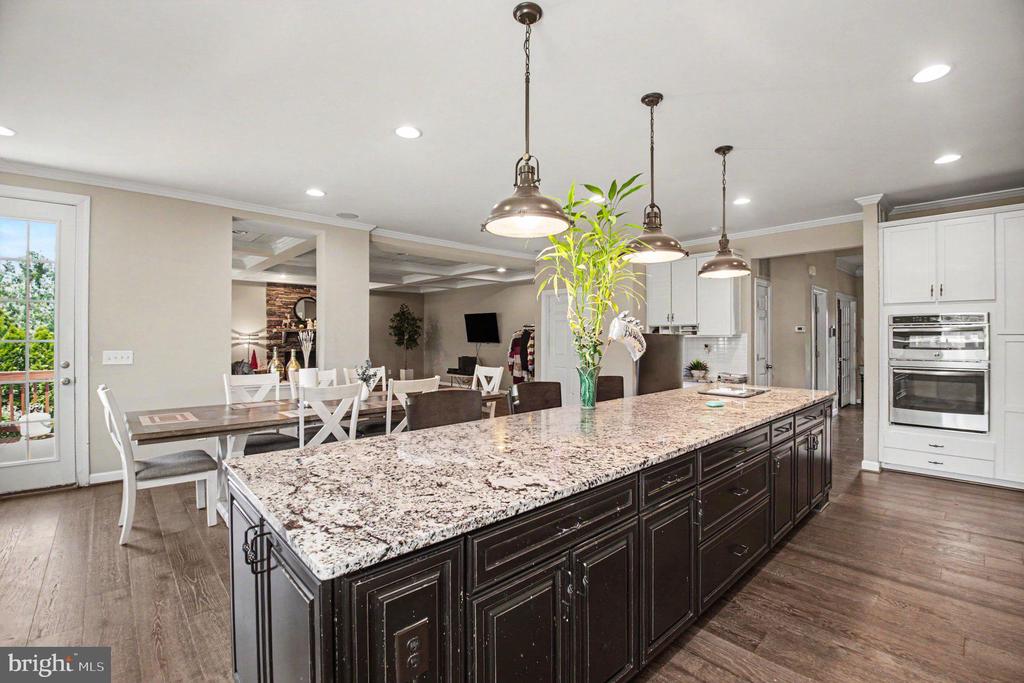 6323 MARGARET WAY