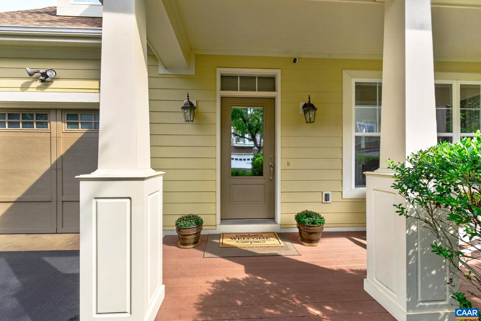 1130 ARDEN DR