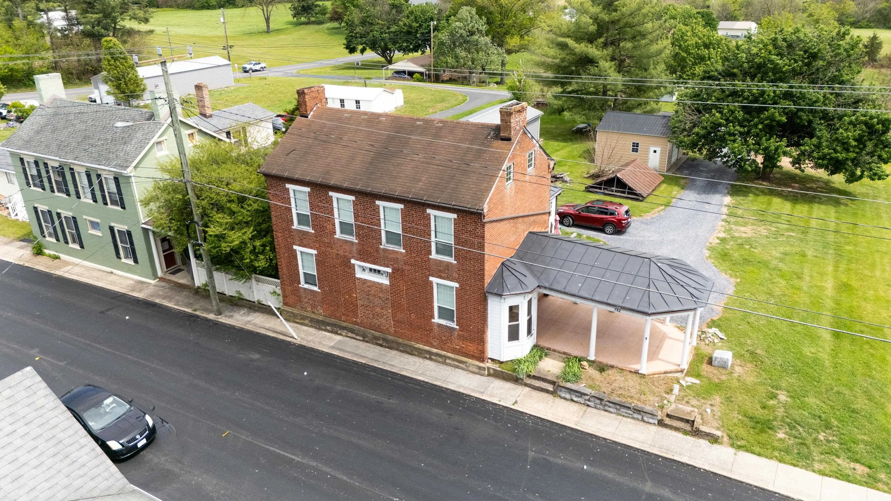 242 Main St S, Mount Crawford, VA, 22841