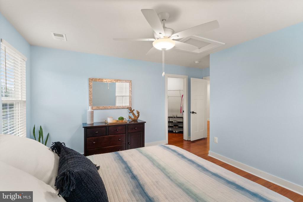 Warrenton, Virginia, United States, 7 Bedrooms Bedrooms, ,5 BathroomsBathrooms,Residential,Active,213406