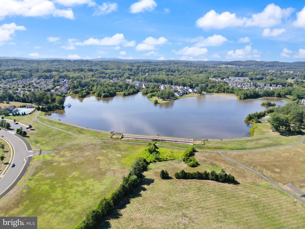 Warrenton, Virginia, United States, 7 Bedrooms Bedrooms, ,5 BathroomsBathrooms,Residential,Active,213406