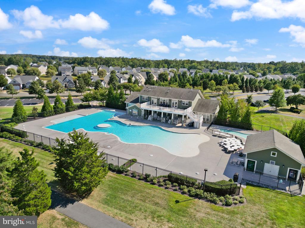 Warrenton, Virginia, United States, 7 Bedrooms Bedrooms, ,5 BathroomsBathrooms,Residential,Active,213406