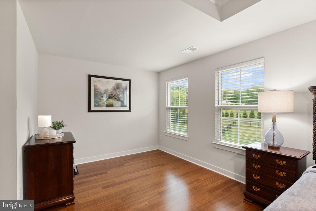 Warrenton, Virginia, United States, 7 Bedrooms Bedrooms, ,5 BathroomsBathrooms,Residential,Active,213406