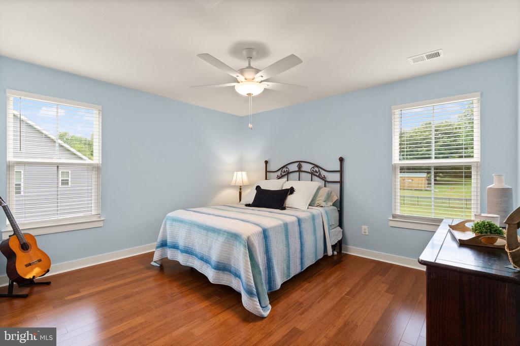 Warrenton, Virginia, United States, 7 Bedrooms Bedrooms, ,5 BathroomsBathrooms,Residential,Active,213406