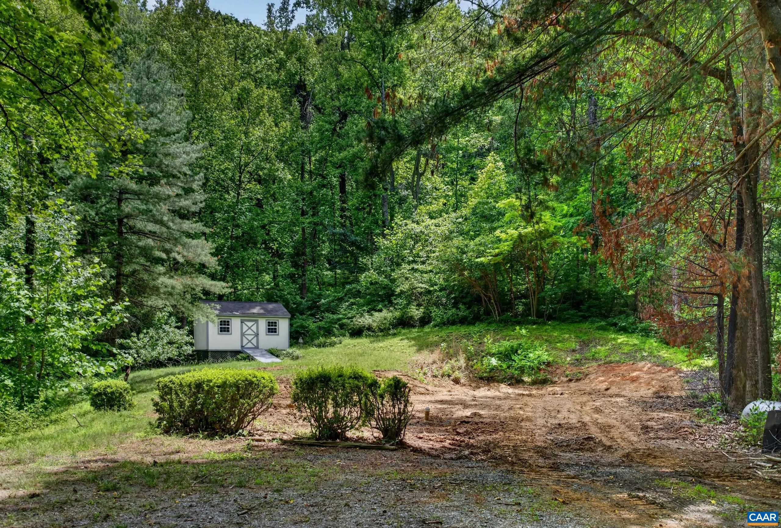 3955 Taylors Mountain Farm Ln