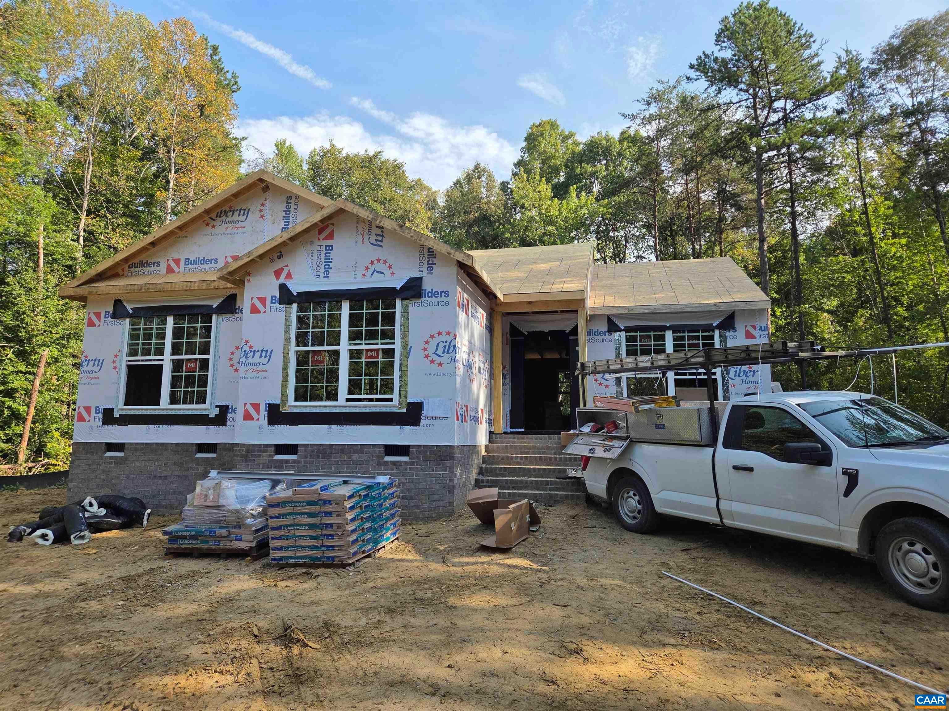 520 DIXIE HOLW