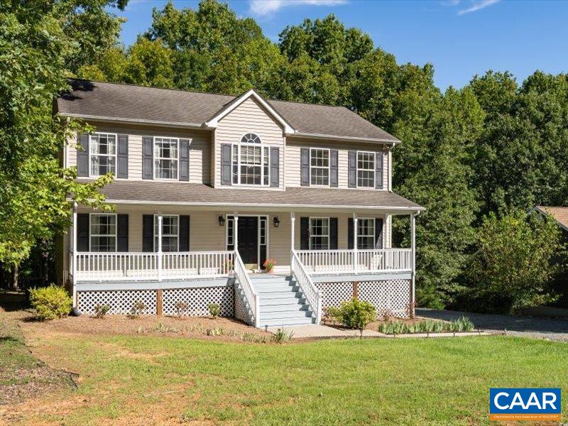 10 CLIFTWOOD RD