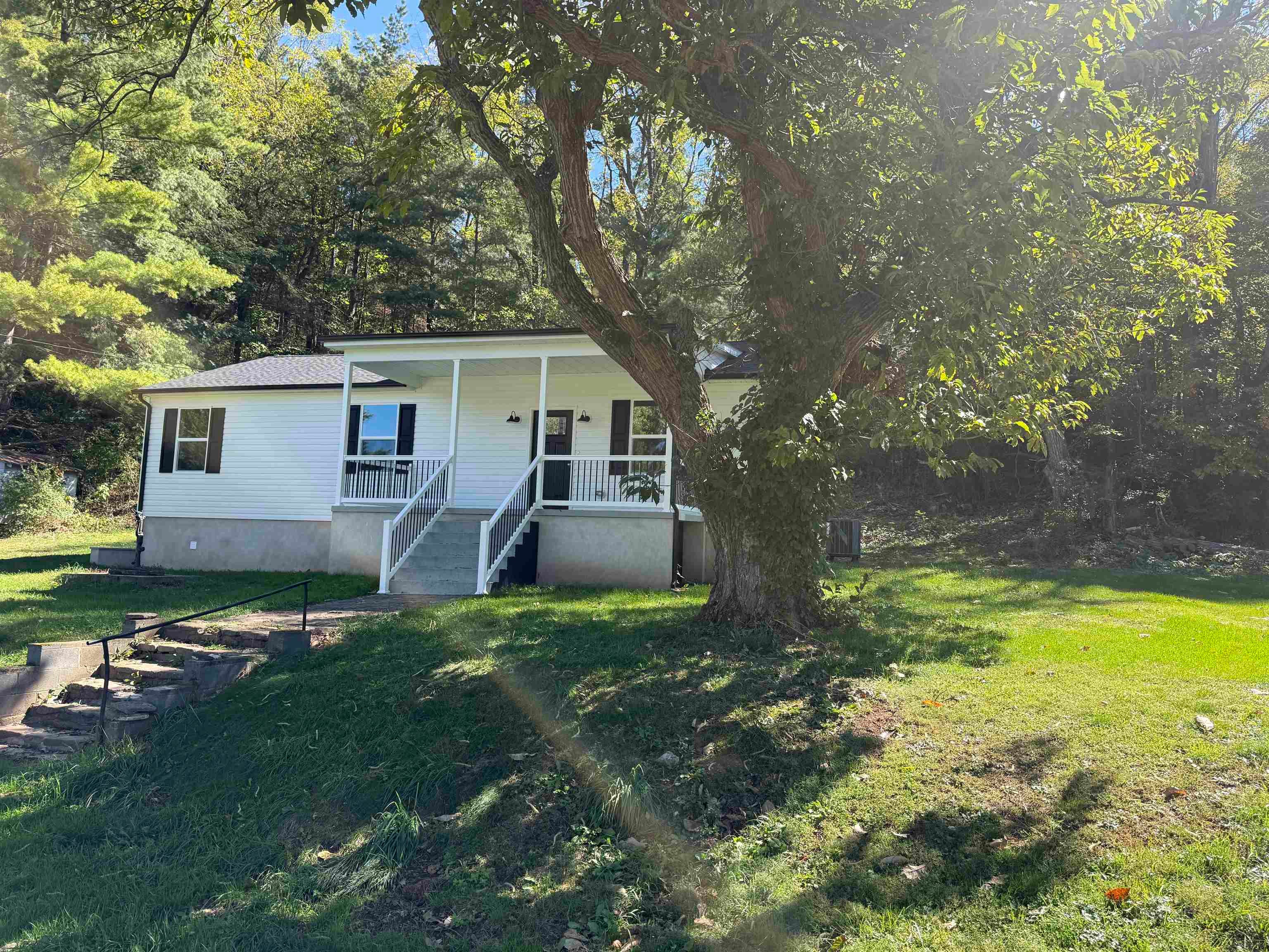 362 WHITMORE RD