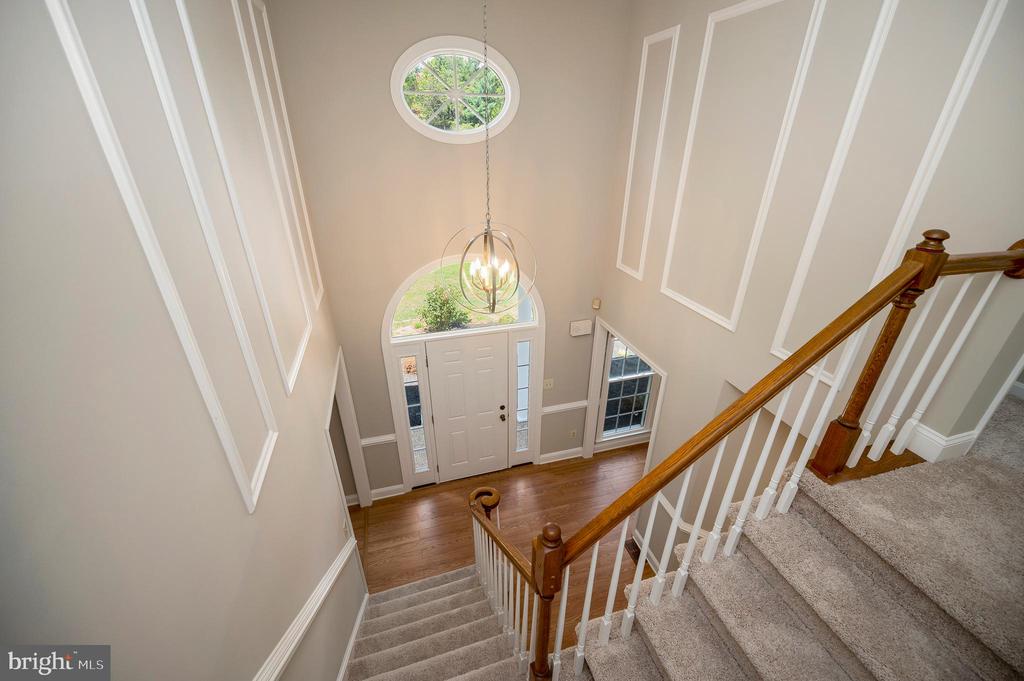 Fredericksburg, Virginia 22408, United States, 5 Bedrooms Bedrooms, ,4 BathroomsBathrooms,Residential,Pending,200599