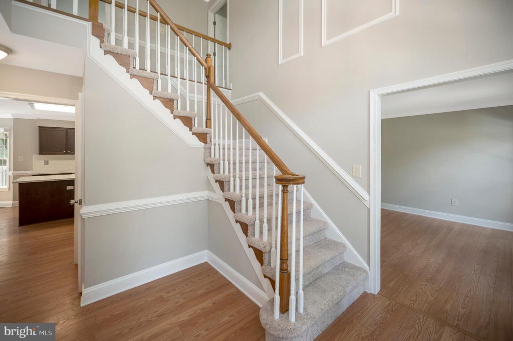 Fredericksburg, Virginia 22408, United States, 5 Bedrooms Bedrooms, ,4 BathroomsBathrooms,Residential,Pending,200599