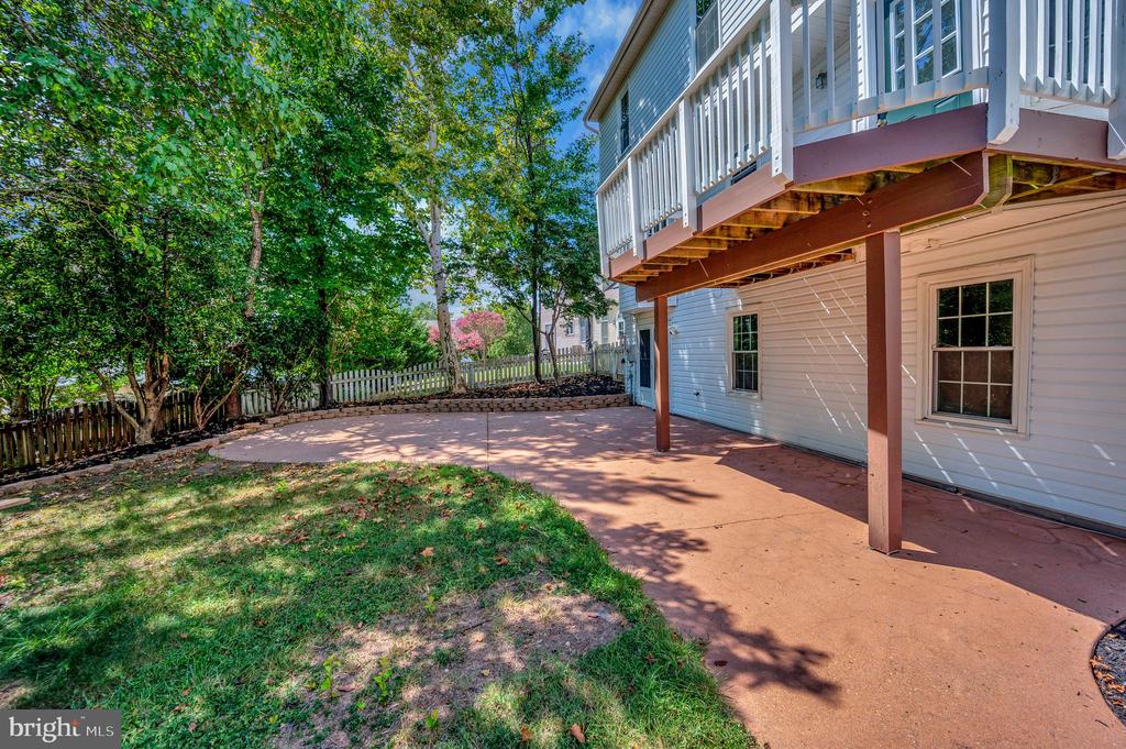 Fredericksburg, Virginia 22408, United States, 5 Bedrooms Bedrooms, ,4 BathroomsBathrooms,Residential,Pending,200599