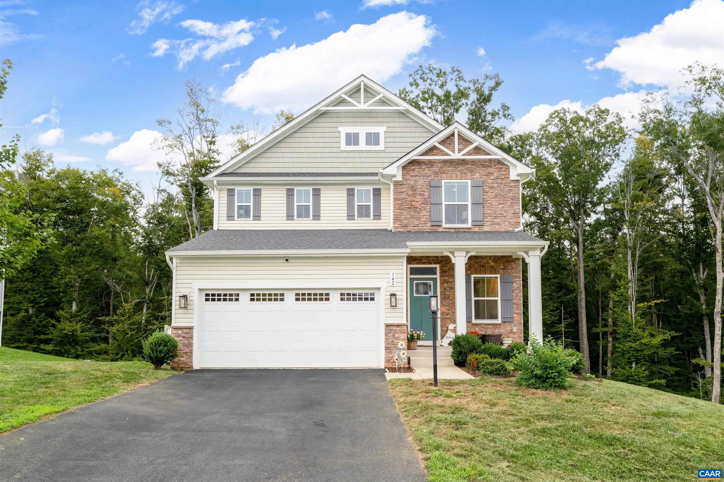 142 Island Hill Rd