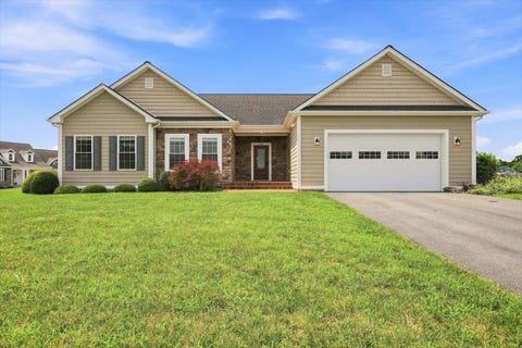 Photo for 600 SKYROCK CT