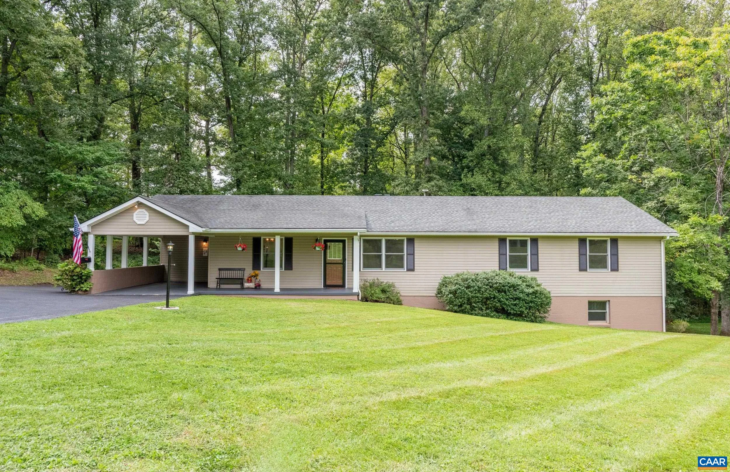 582 Miller School Rd