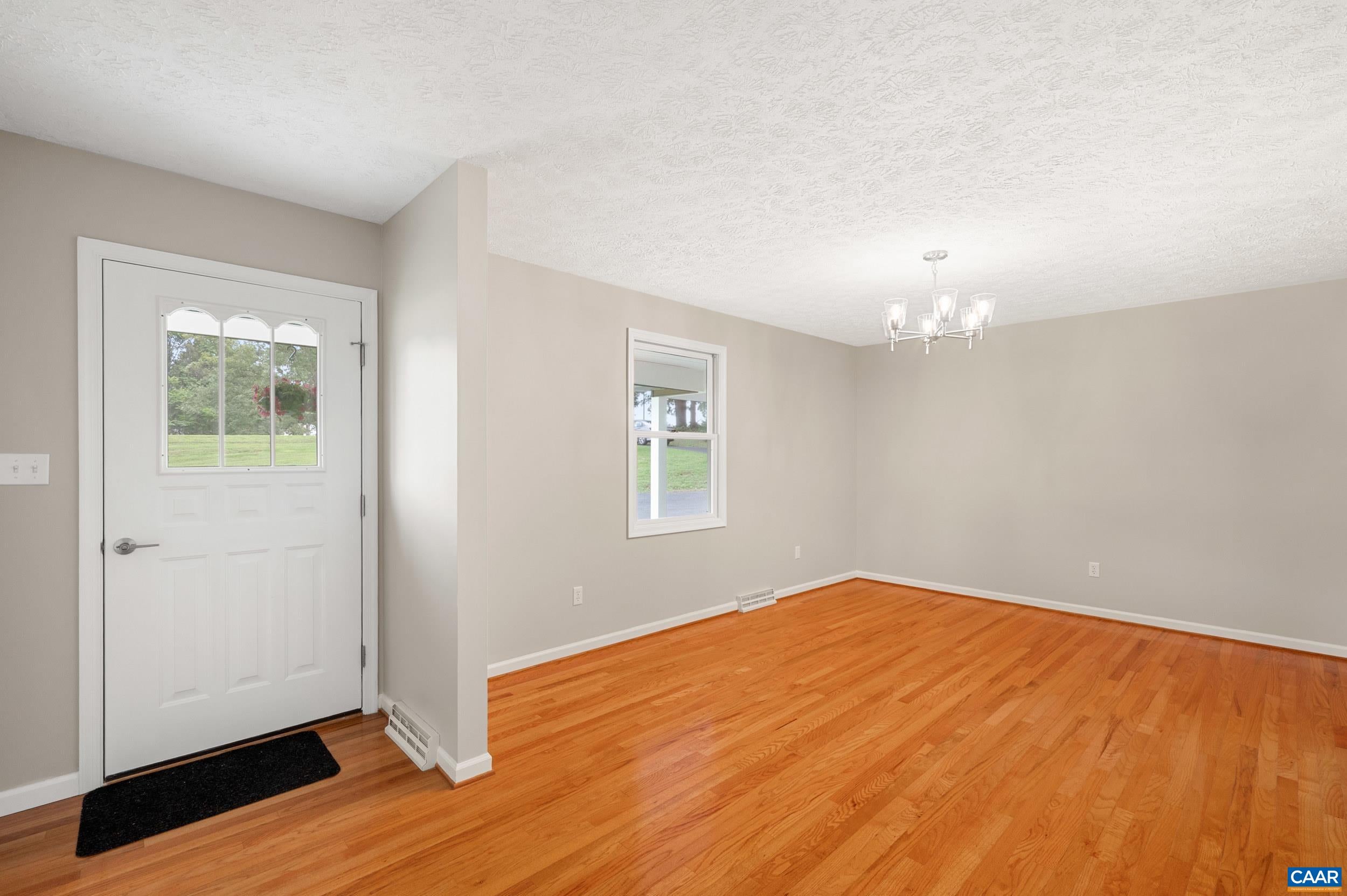 582 MILLER SCHOOL RD
