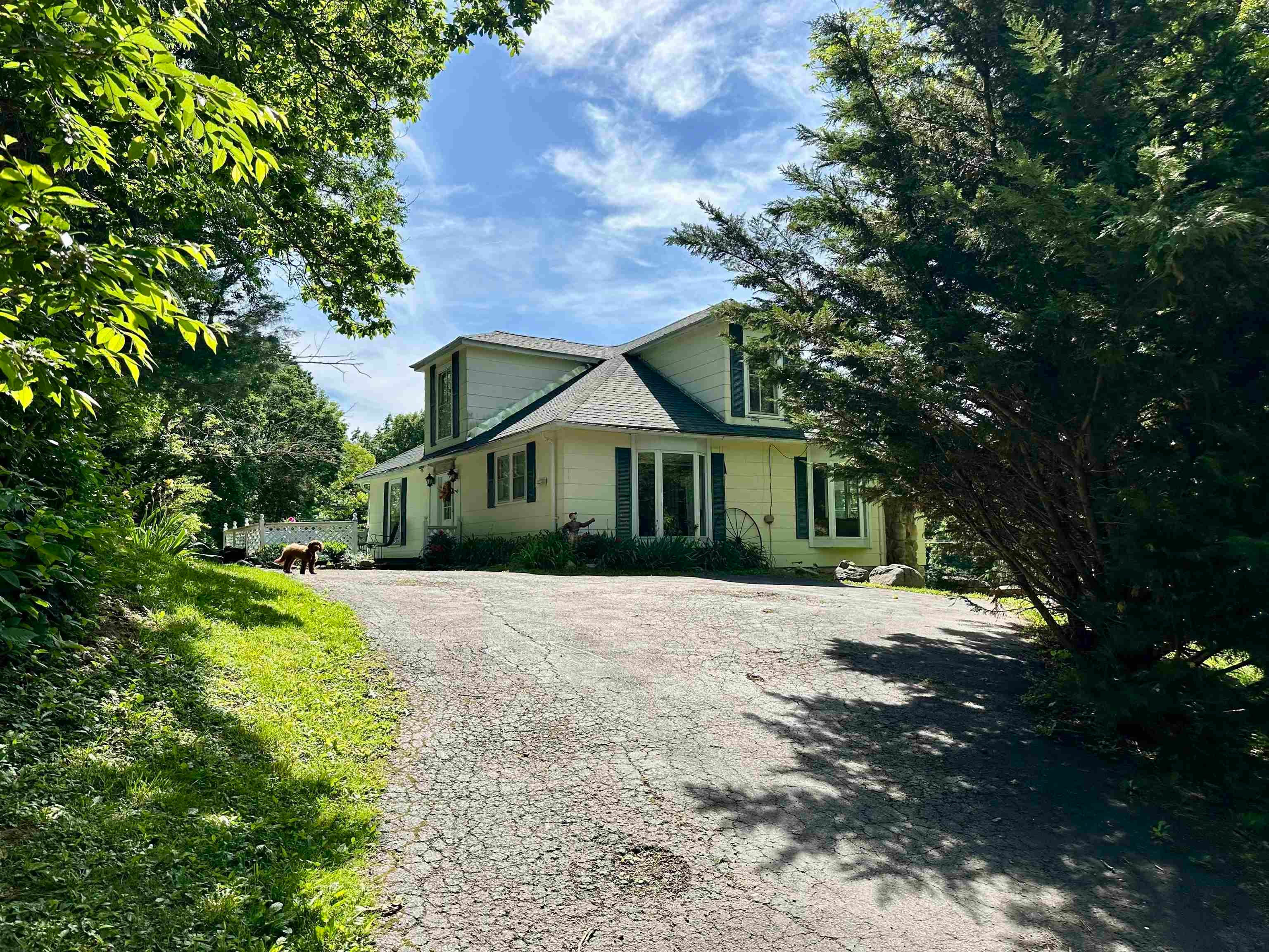 278 PAUL SIPLE DR
