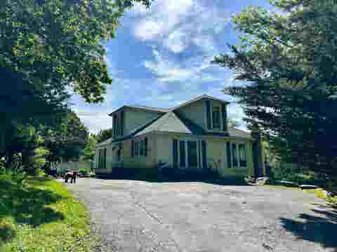 Photo for 278 PAUL SIPLE DR