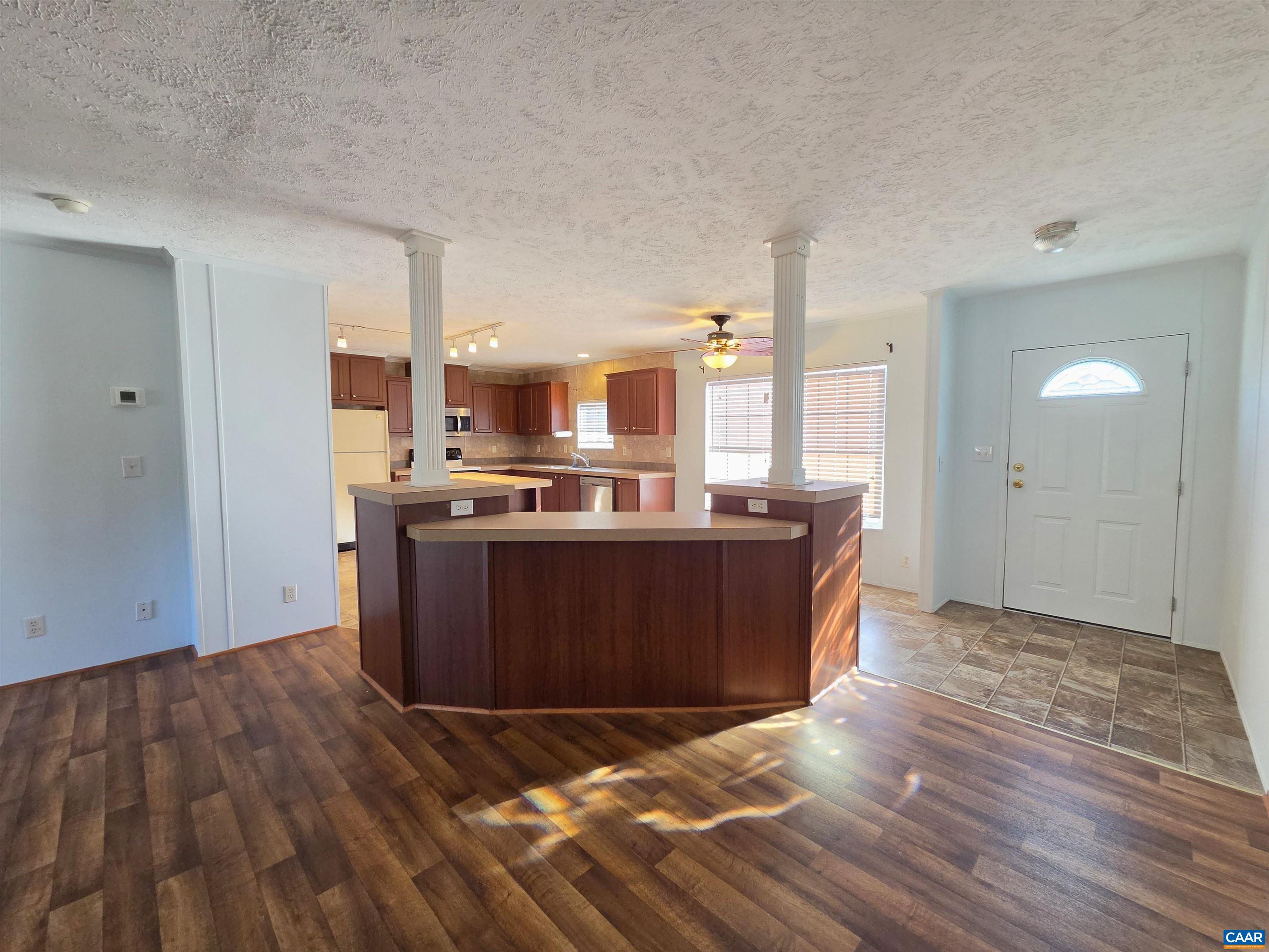 19 SHEPPARD DR