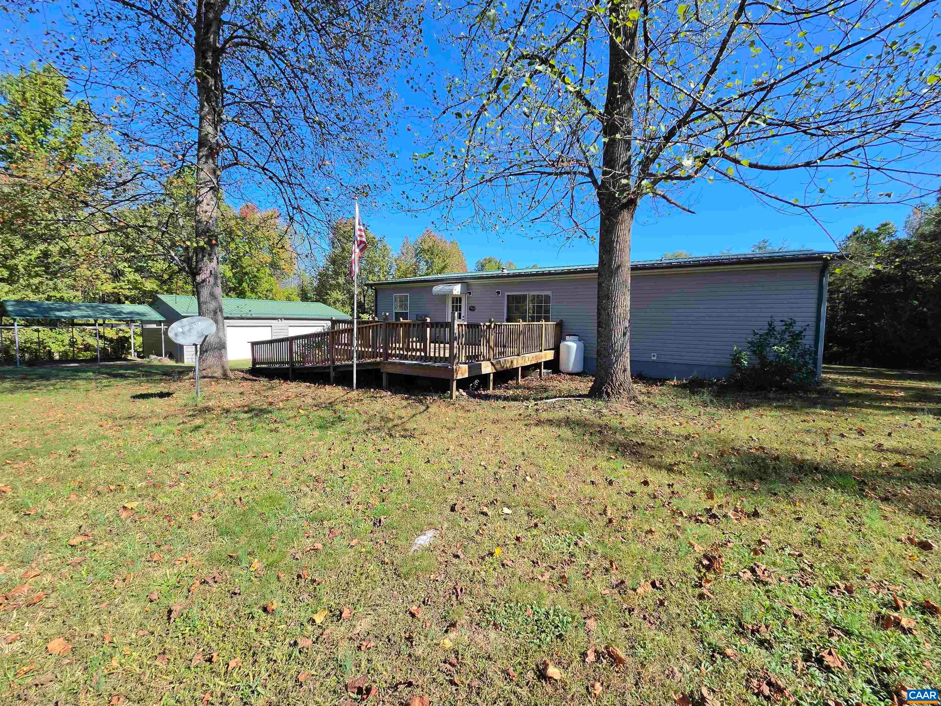 19 SHEPPARD DR