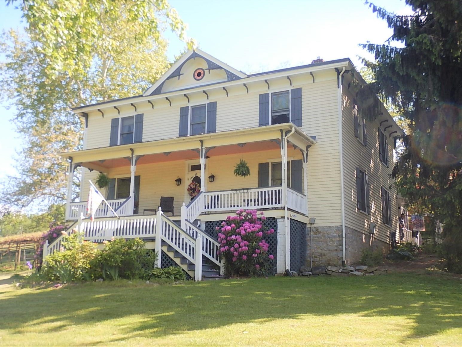1312 RAPHINE RD