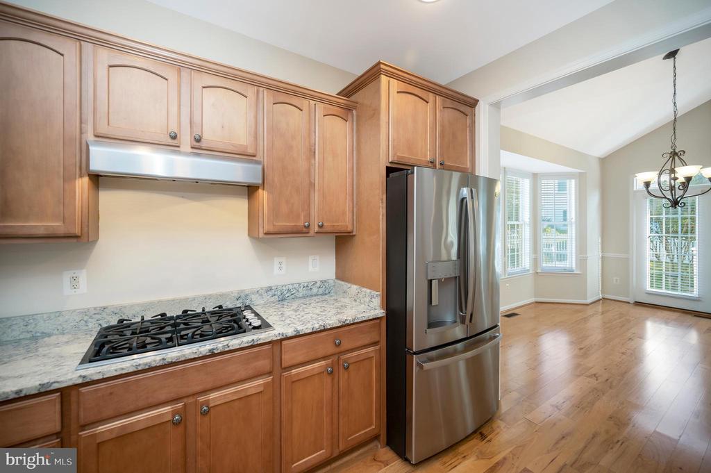 Fredericksburg, Virginia 22407, United States, 4 Bedrooms Bedrooms, ,4 BathroomsBathrooms,Residential,Active,236912