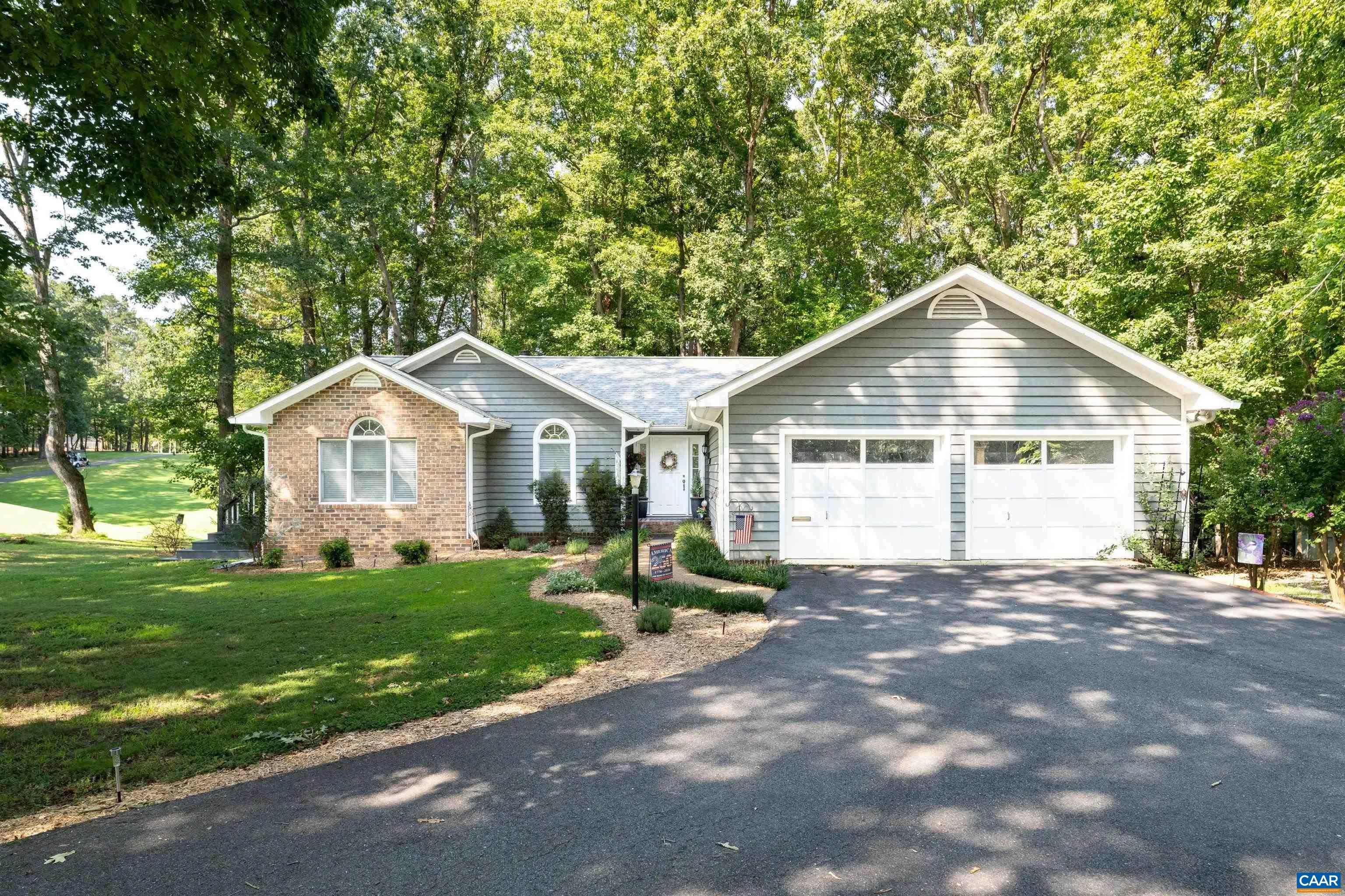 195 Jefferson Dr