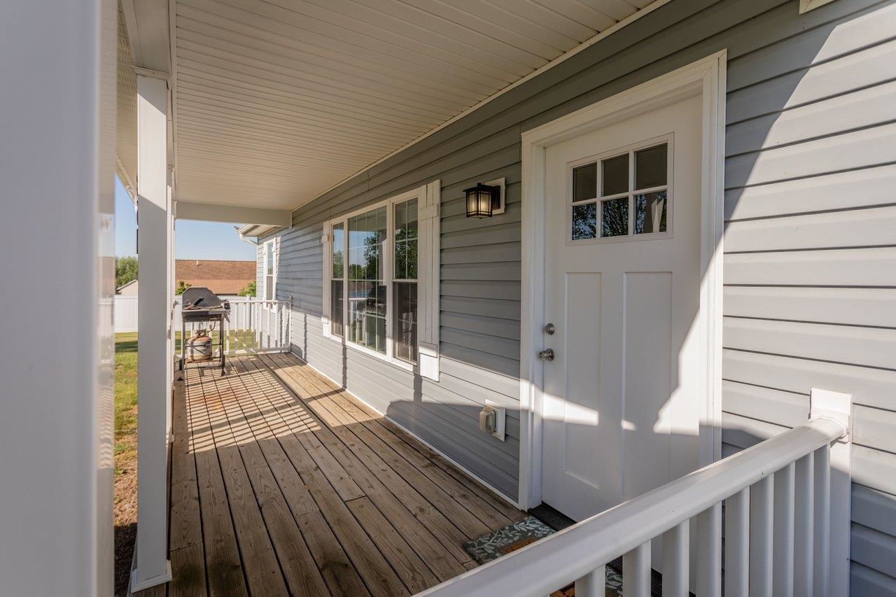 357 SPRINGBROOK RD W