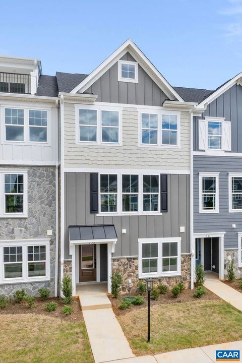Photo of 752 Park Ridge Dr, Crozet, VA 22932 (MLS # 669622)