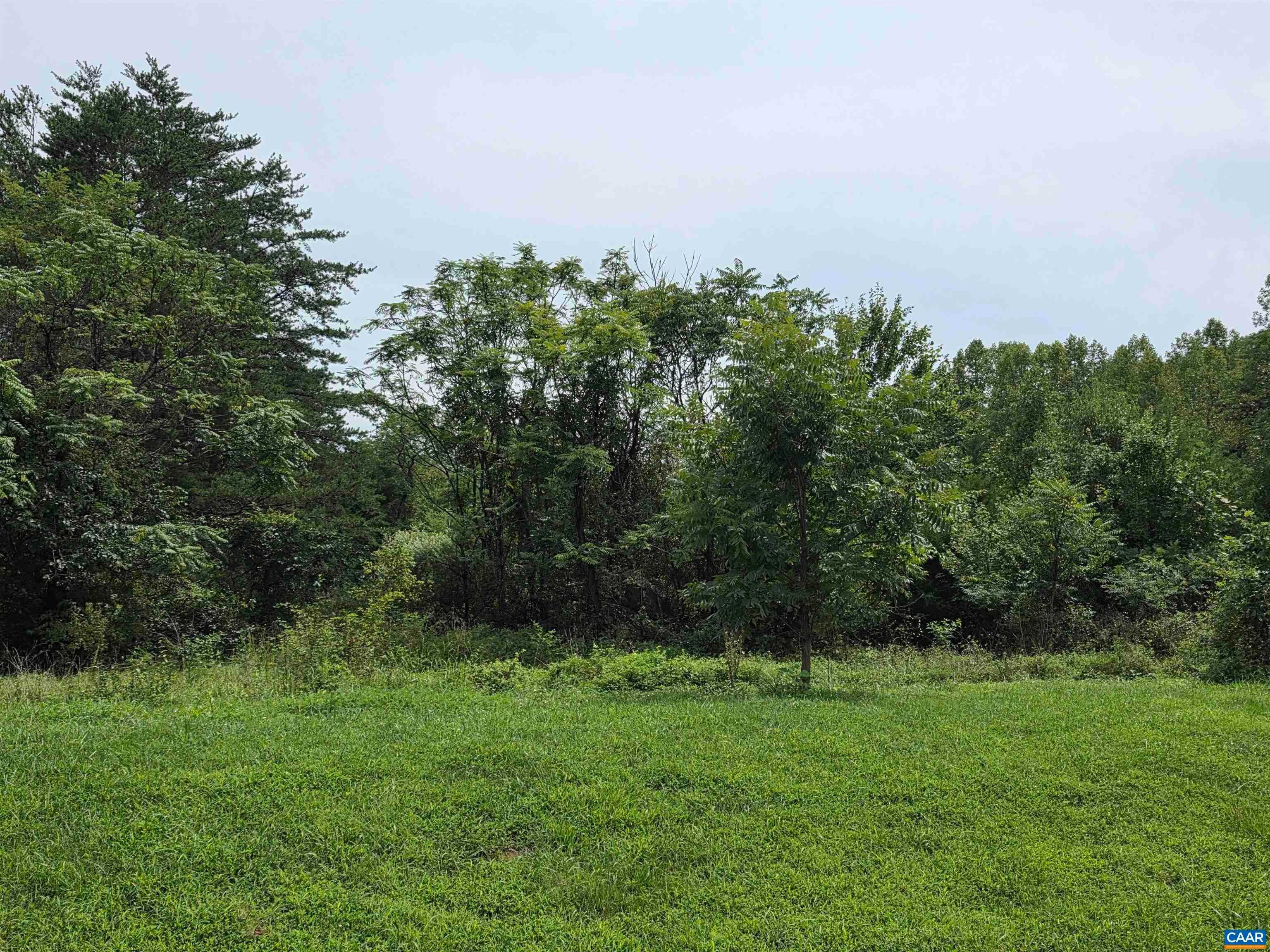 lot 14 BARTHOLOMEW PL
