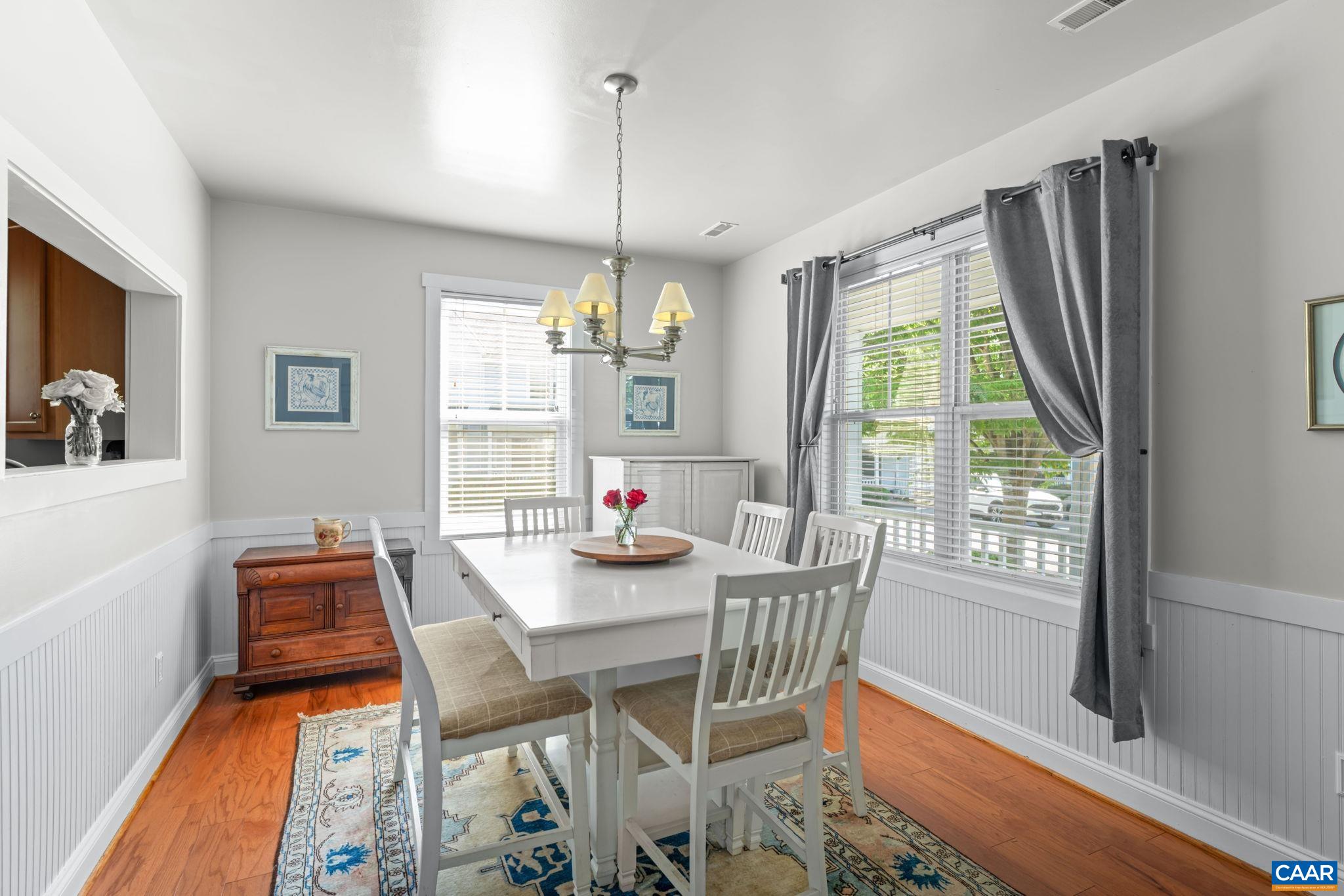 322 MARQUETTE CT