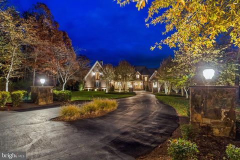 Photo of 4048 Fairway Dr, Keswick, VA 22947 (MLS # VAAB2000402)