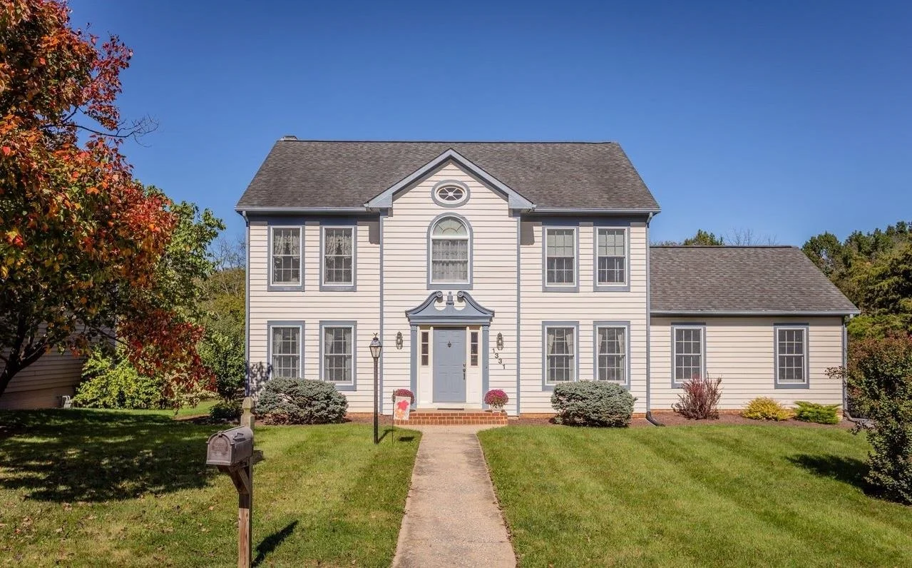 1331 S Dogwood Dr