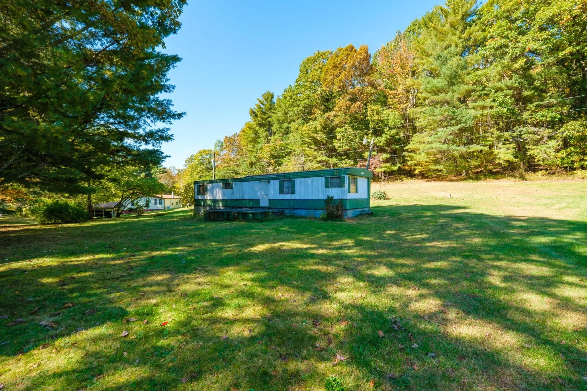 377 Fork Mountain Ln