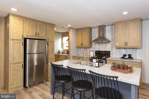 Photo of 15397 Knights Ct, Gordonsville, VA 22942 (MLS # VAOR2010384)